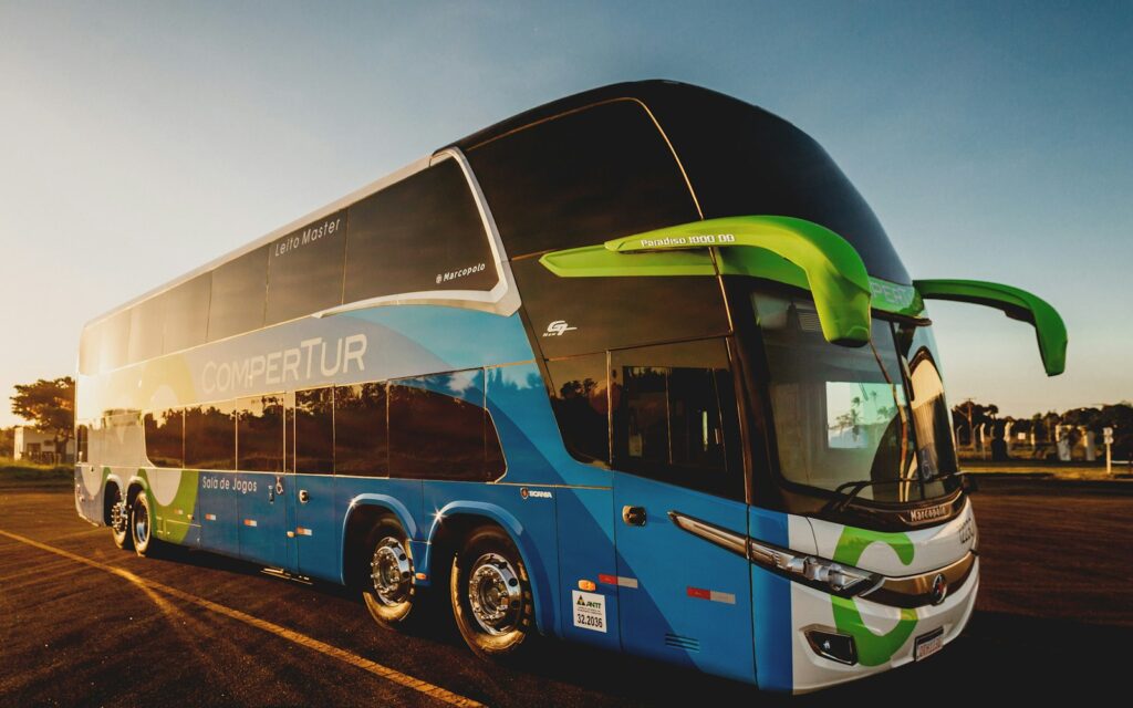 Sewa Bus Pariwisata