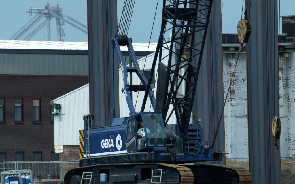 Sewa Vibro Hammer / Pile Driver